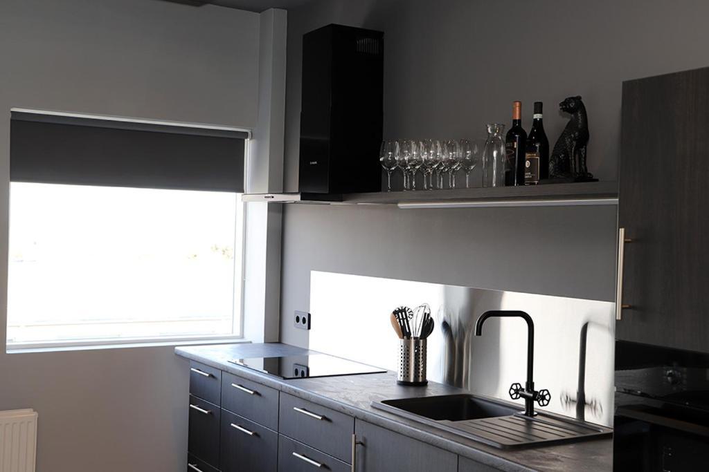 Boutique by the harbour - Apartments Akureyri Extérieur photo